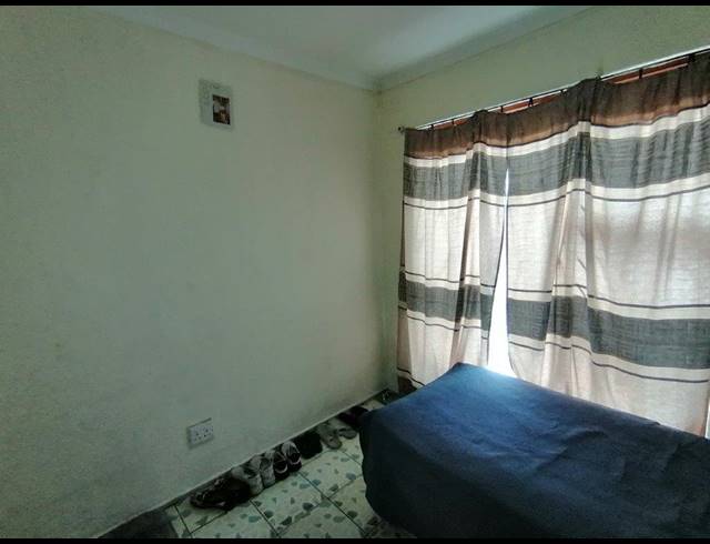 3 BEDROOM FREEHOLD FOR SALE IN EKUPHUMLENI